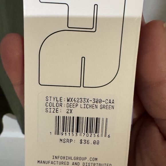 FitCollective Deep Lichen Green V-Neck Tee Shirt Top Size 2X NWT Soft Stretch - Picture 4 of 5